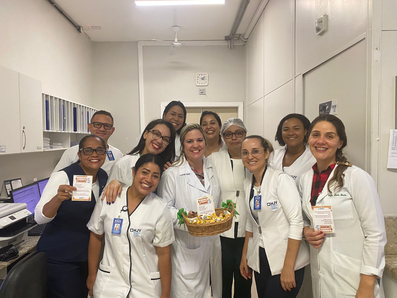 Hospital Jorge Valente promove ação de conscientização sobre prevenção de quedas com temática junina